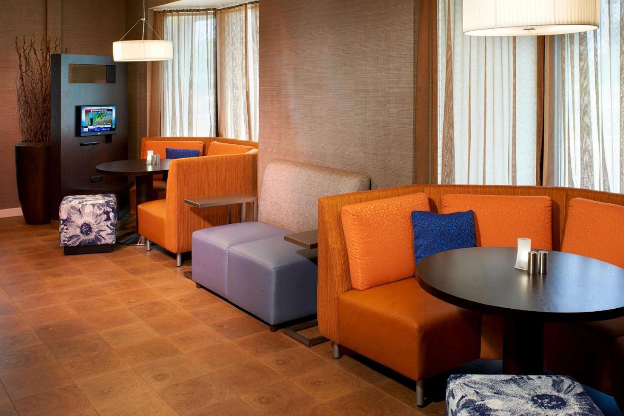 Отель Sonesta Select Detroit Нови Экстерьер фото